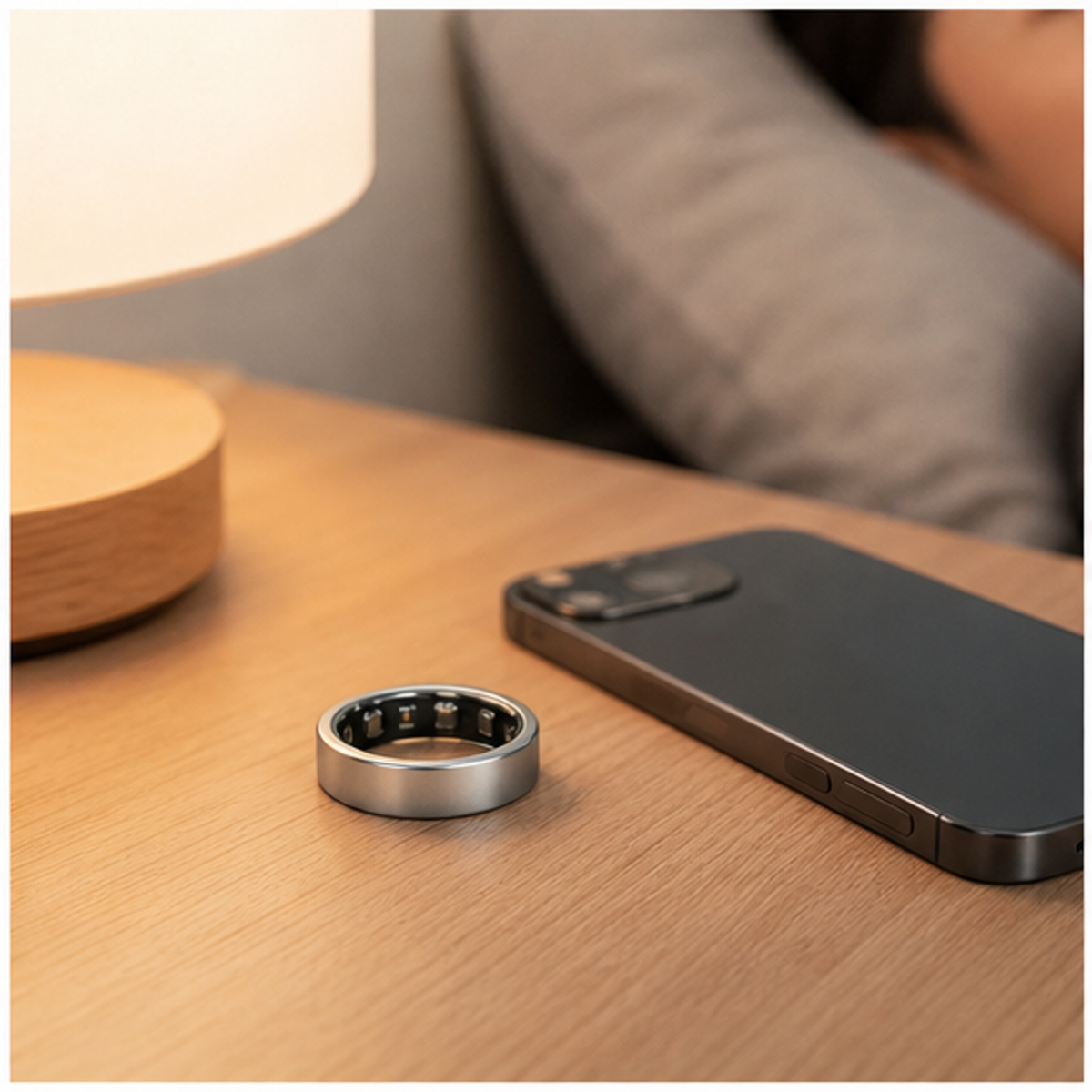 RingConn Gen 2 Airを購入前に比較するためのスマートリング装着イメージ